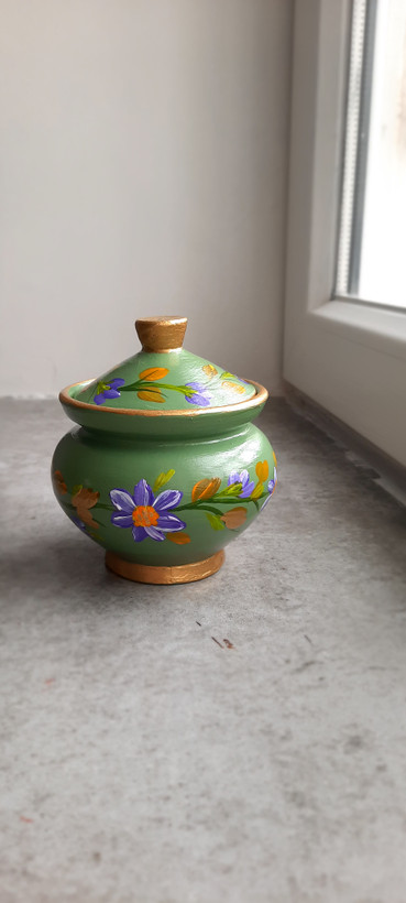 قندان نقاشی شده سفالی ۱۰