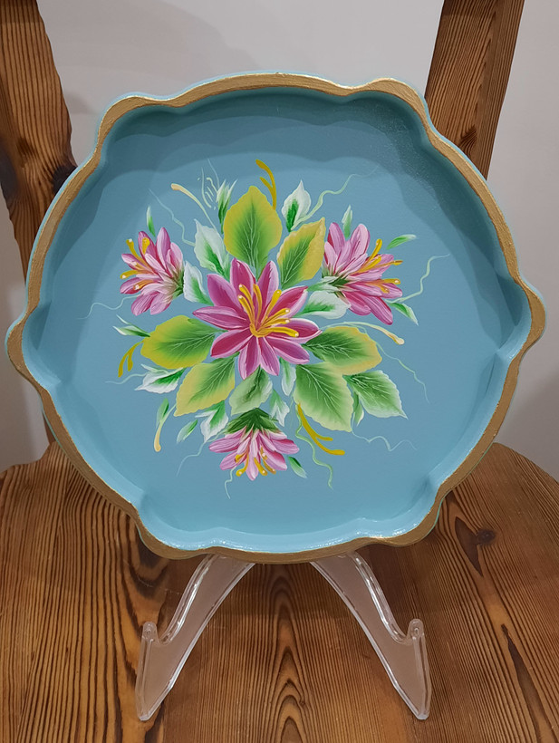 سینی چوبی نقاشی شده، ۲۵